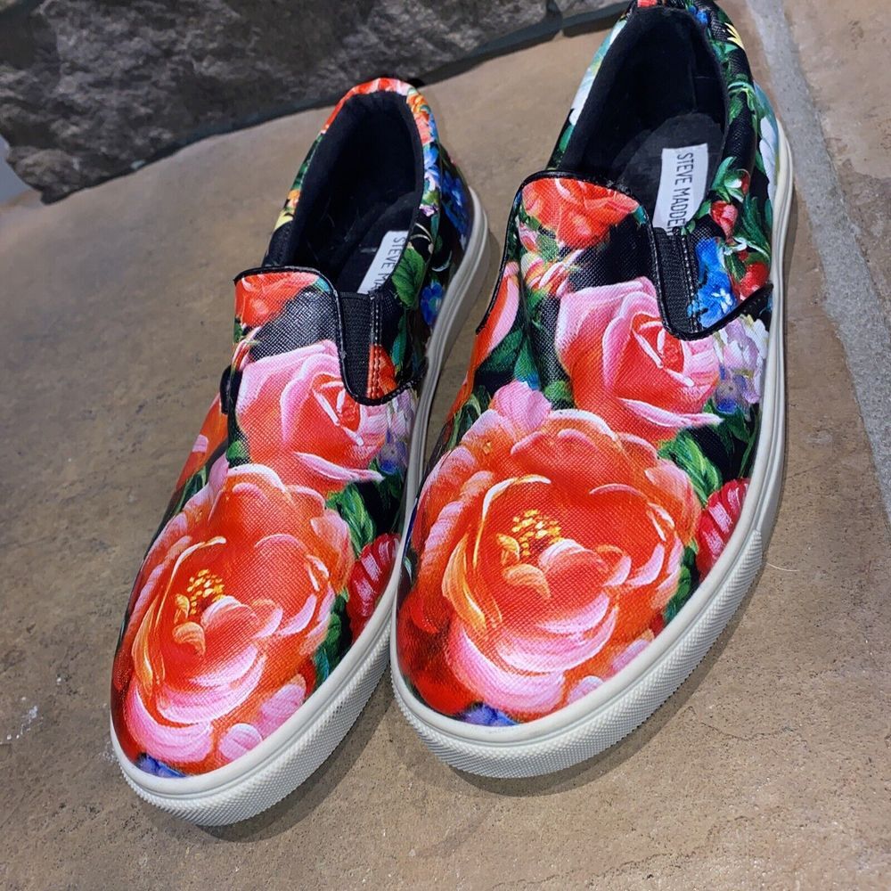 STEVE MADDEN Floral Multi ECENTRCV Elasticized‎ Slip On Sneaker Loafer